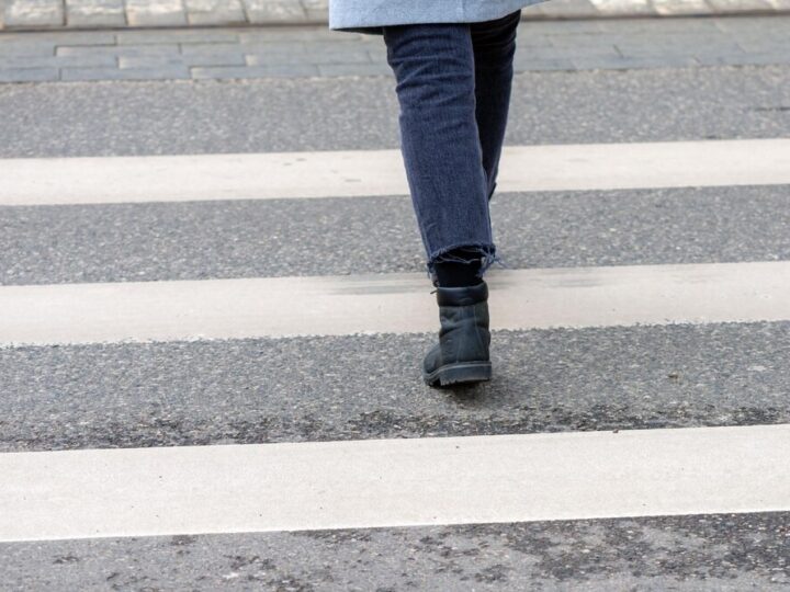 Bezpieczniejsze targowisko w Piotrkowie: Nowe zmiany na ul. Dmowskiego