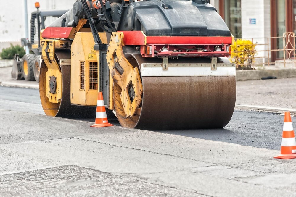 Inwestycje drogowe w Powiecie Piotrkowskim: Nowe trasy dla lepszego komfortu mieszkańców