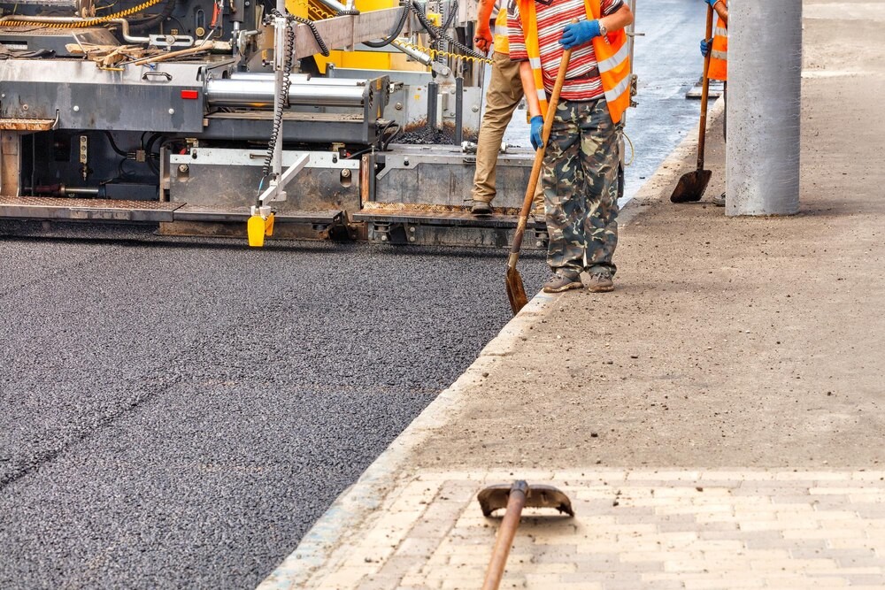 Nowa jakość dróg w Gminie Aleksandrów: Uroczyste otwarcie zmodernizowanej trasy!