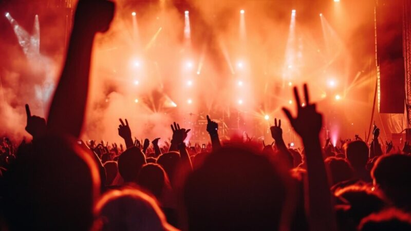 Muzyczne Inspiracje dla Seniorów: POEROX w Łódzkim Domu Kultury