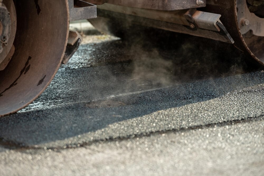 Nowe nawierzchnie dróg w Gminie Grabica zwiększają bezpieczeństwo mieszkańców