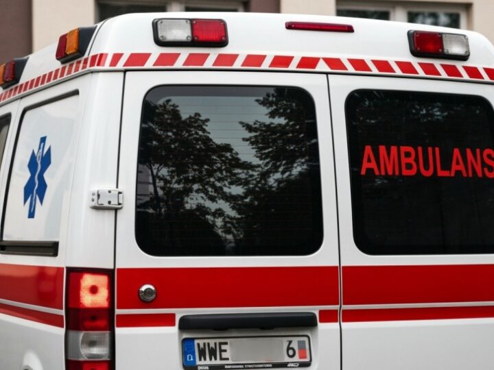 Policjanci uratowali życie mężczyzny dzięki błyskawicznej interwencji