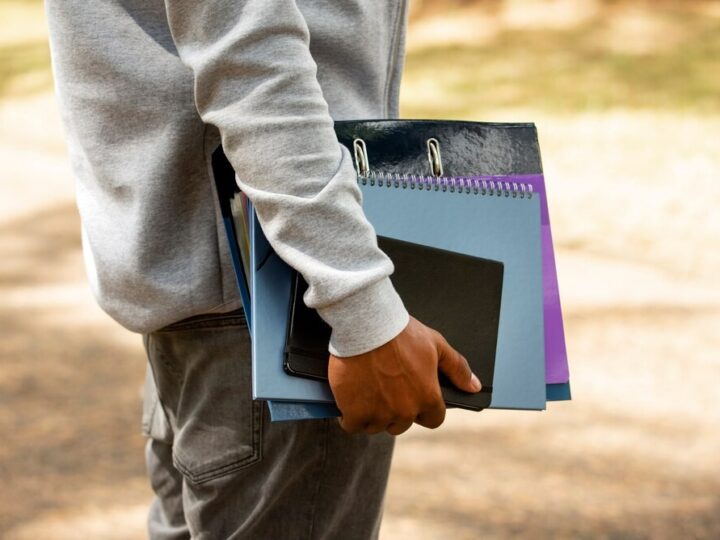 Kreatywne dźwięki w Mediatece: odkryj projektowanie muzyki z Musicon Care+