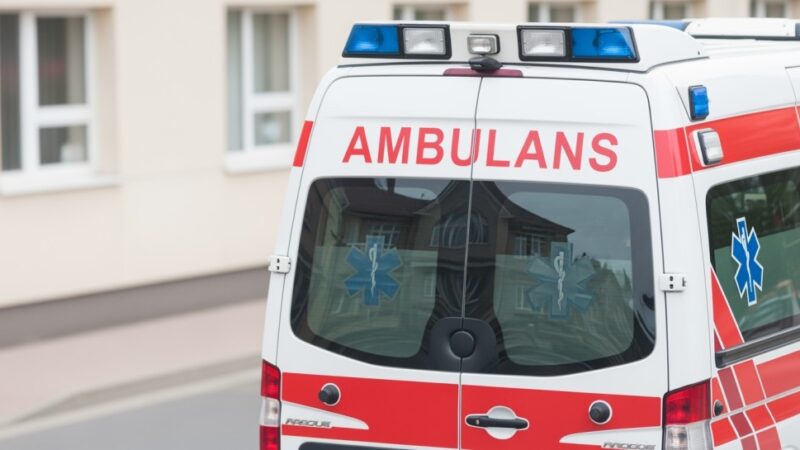 Zimowe ferie bez ryzyka: jak cieszyć się zabawą i dbać o bezpieczeństwo