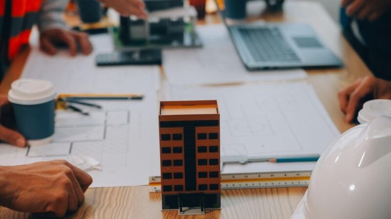 Gmina Rozprza zainwestuje w termomodernizację budynków publicznych dzięki unijnemu wsparciu