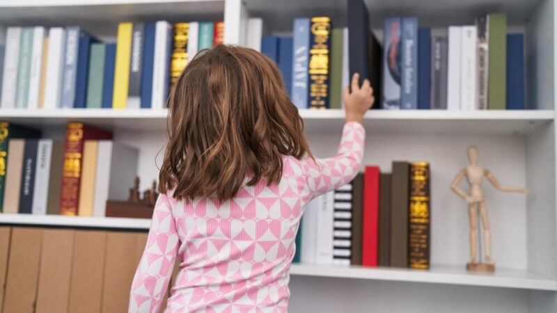 Uczniowie z gminy Wola Krzysztoporska stawiają czoła zagrożeniom w sieci