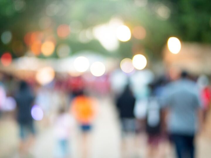 Kwiecień z projektem „Rodzina w Centrum” – wsparcie dla rodzin w Twoim zasięgu