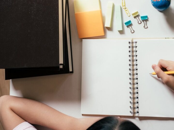 Młodzi odkrywcy z Gomulina badają surowce naturalne