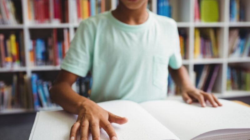 Naukobus z Centrum Nauki Kopernik w Łękach Szlacheckich: Uczniowie odkrywają naukę w interaktywny sposób