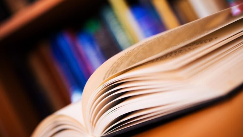 Książkomaty w Piotrkowie Trybunalskim – nowy sposób na dostęp do literatury!