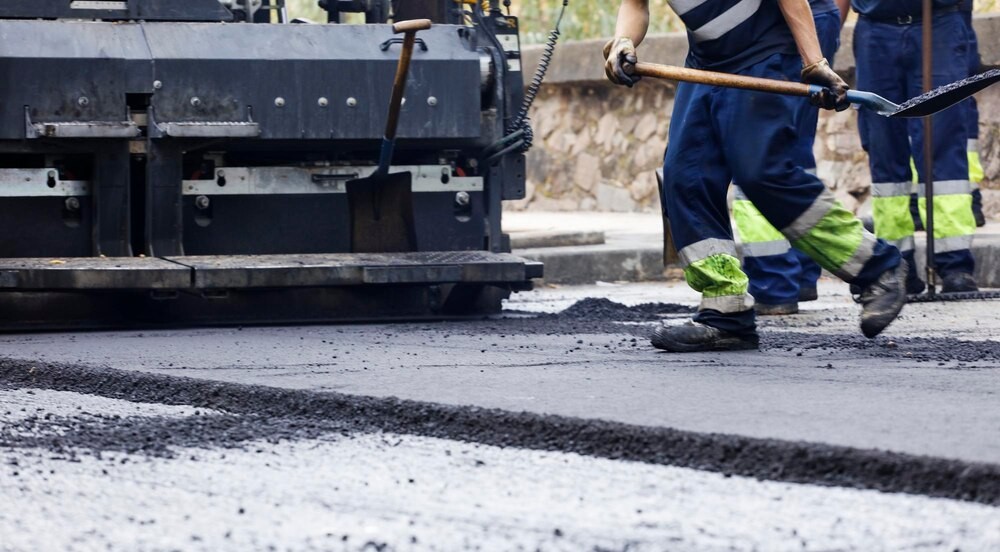 Gmina Aleksandrów modernizuje drogę wewnętrzną w Kalinkowie