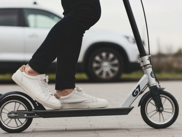 Policja zaostrza kontrole hulajnóg elektrycznych po zmianach w przepisach