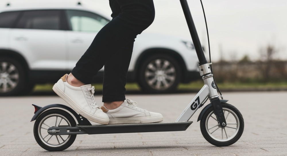 Policja zaostrza kontrole hulajnóg elektrycznych po zmianach w przepisach