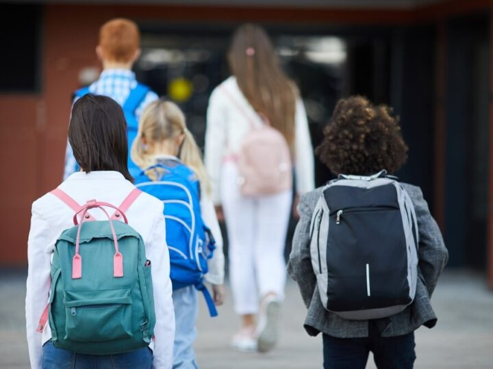 Dzieci w Wolborzu odkrywają literackie skarby podczas spotkań z pisarkami