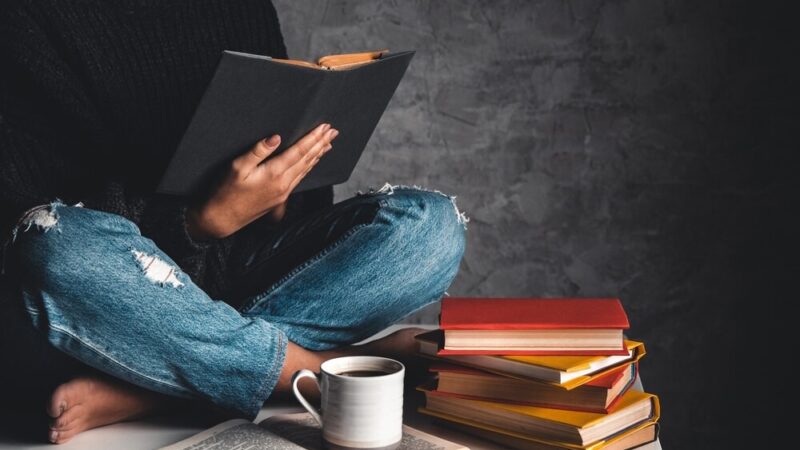 Zainwestuj w siebie: darmowe programy edukacyjne czekają na Ciebie!