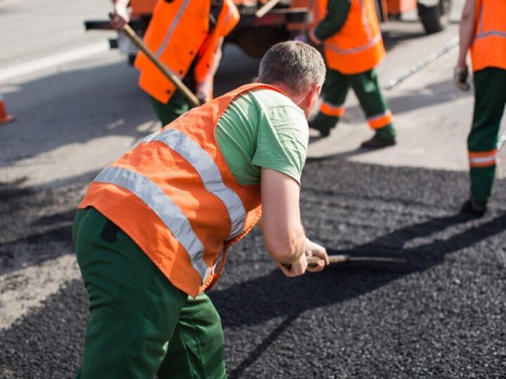 Utrudnienia na ul. Krótkiej, Kwiatowej i Lelewela. Prace drogowe w Piotrkowie