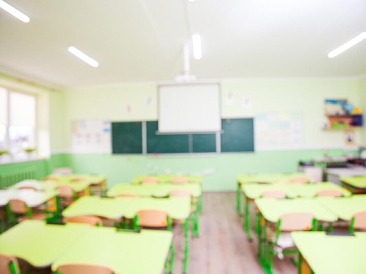 Ewakuacja uczniów w Bujnach i Krzyżanowie: ćwiczenia w szkołach