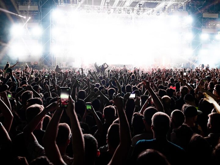 Festiwal Trybunały Uśmiechu 2026 – zagrają HrAbi, Janda i Andrus