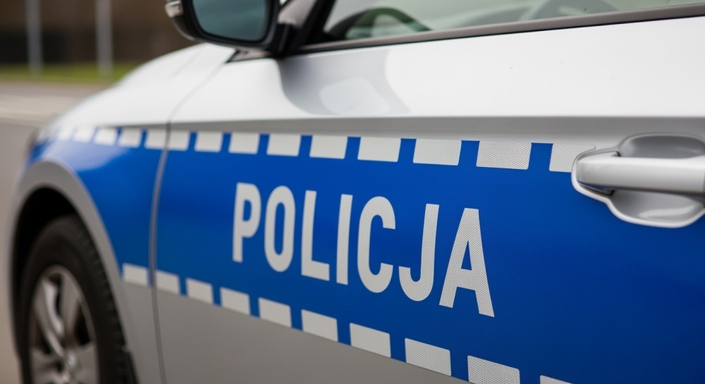 Piotrkowscy policjanci uczcili pamięć zmarłych funkcjonariuszy i oddali im hołd